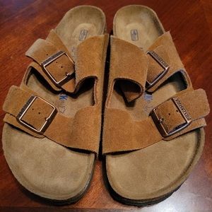 Birkenstock sandals Size women 9 euro 40 new without tags